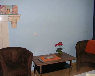 Pension Tempelhof - برلين - غرفة معيشة