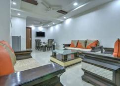Pleasant 3br Apartment Park Facing, Location - Nueva Delhi - Sala de estar
