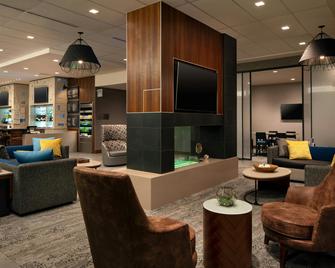 Courtyard by Marriott Loveland Fort Collins - Loveland - Lounge