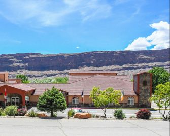 Aarchway Inn - Moab - Edificio