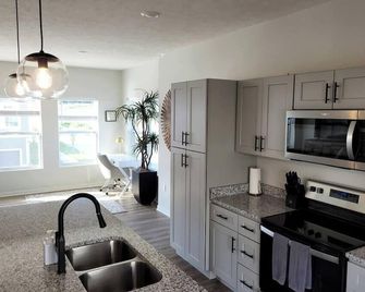 The Wildflower at Coventry Rows - Omaha - Kitchen