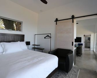 Malibu Getaway-Relaxation Destination-Ocean view-Beaches, Hiking, Shops, Dining - Malibu - Bedroom