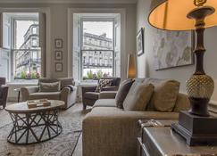 Haymarket Apartments - Edinburgh - Lounge