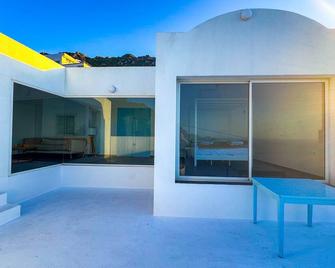 Padel Resort: 2bd Apt with panoramic view - Rafrāf - Piscina
