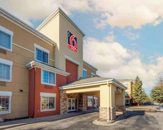Studio 6 Extended Stay Minneapolis Airport Eagan North Mn - Eagan - Edificio