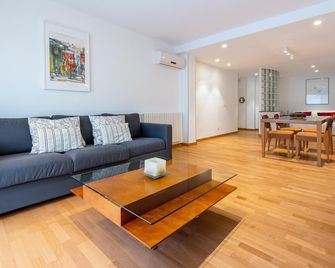 Spacious apartment with A/C and heating - L'Ametlla de Mar - Salon