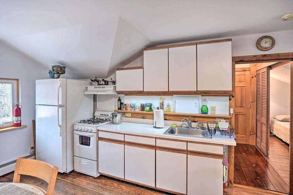 نيويورك فاكيشن رينتال وي/ سمارت تف فيس آند كابل - ساوجرتيس - مطبخ