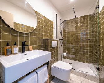 Hôtel La Garrigue & Bar Le Perchoir - Pernes-les-Fontaines
