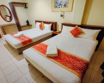 Virgo Batik Resort Teluk Batik Lumut - Lumut