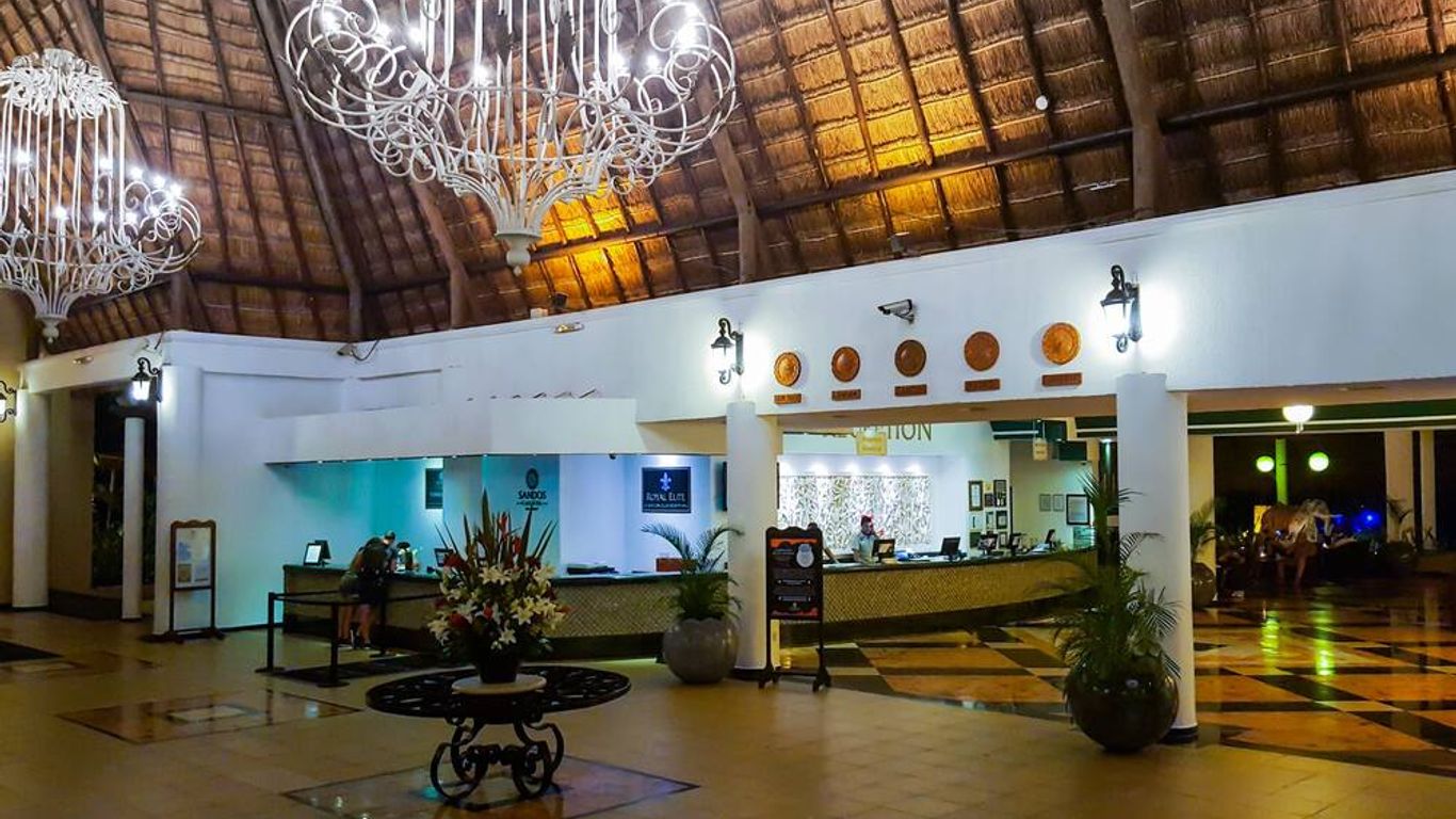 Sandos Caracol Nature Resort & Water Park