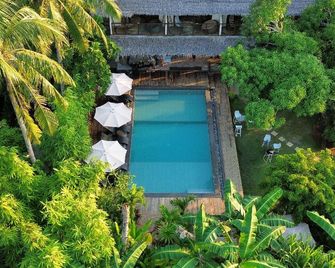 The Hillside Resort Siargao - General Luna - Piscina