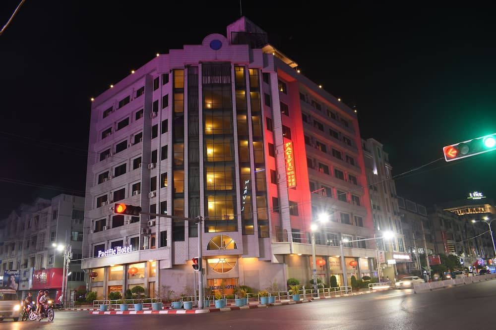 Pacific Hotel - מנדאליי - בניין