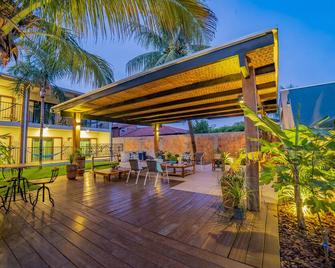 Pousada Girassol - בוניטו - פטיו