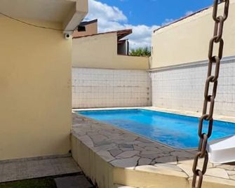 Pousada Yurgs - Caraguatatuba - Pool