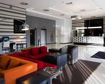 Yit Vía Sevilla Mairena - Aljarafe - Lobby