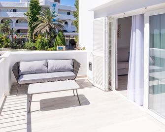 Hotel Club Es Talaial - Cala d'Or - Balcony