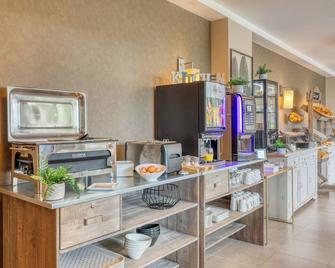 Hôtel L'Orée des plages - Clohars-Carnoët - Buffet