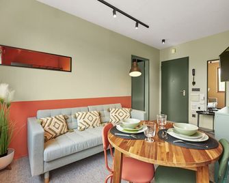 Smartapart Óbuda - בודפשט - חדר אוכל