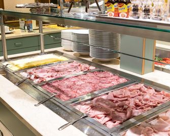 Hotel Teutschhaus - Kurtinig - Buffet