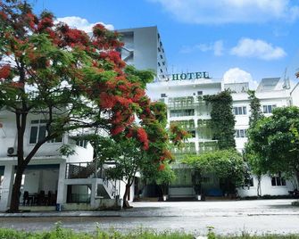 Ivy Hotel - Sam Son - Building