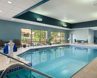 Hampton Inn Wausau - Wausau - Pool