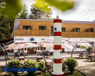 Penzion Labska Marina - Poděbrady - Building