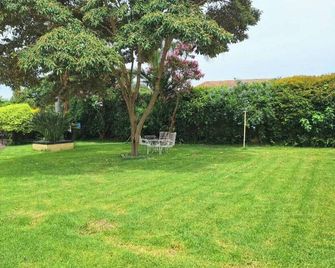 Charming 6-Bed House With Swimming Pool - Harare