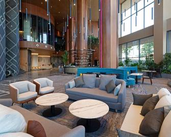 Sun & Moon, Riverside Hotel - Phnom Penh - Lounge