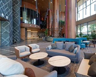 Sun & Moon, Riverside Hotel - Phnom Penh - Lounge