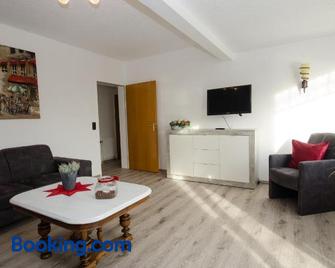 Ferienwohnungen Blischke - Wittmund - Living room