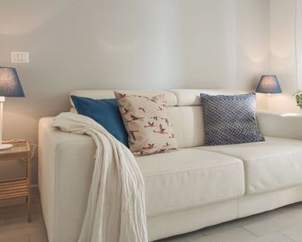 Oki Doki Studios - Milan - Salon