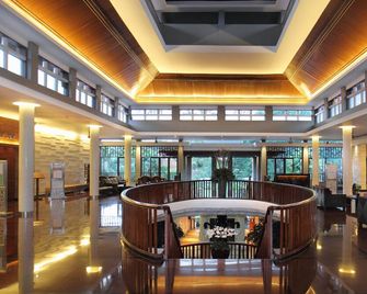 Bali Dynasty Resort - Kuta - Lobby