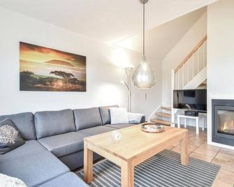 Three-Bedroom Holiday Home In Brenderup Fyn - Middelfart - Pokój dzienny
