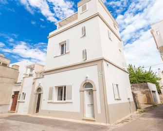 Lecasinedico` By Barbarhouse - Castrignano del Capo - Building