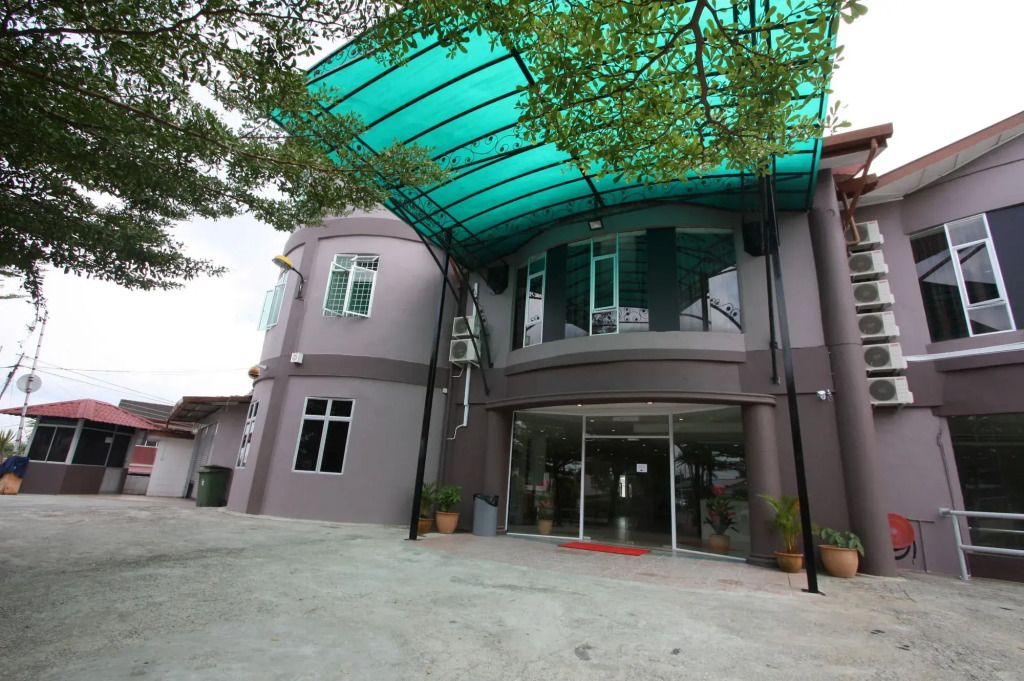 Place2Stay - Kenyalang - קוצ'ינג - בניין