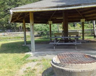Redwood Meadows Rv Resort - Crescent City