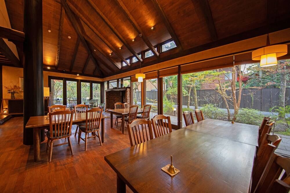 Yufuin Onsen Ryokan Hananomai