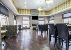 Comfort Inn Suites I 10 Airport 77 1 3 4 El Paso Hotel