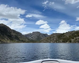 Lakeside Lodge Resort & Marina - Pinedale