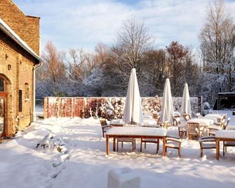 Gut Hohenholz - Bedburg - Innenhof