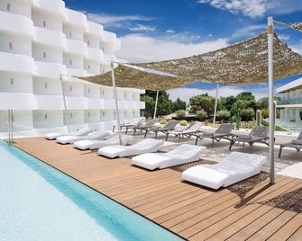 Inturotel Cala Esmeralda - Adults Only - Santanyí - Zwembad