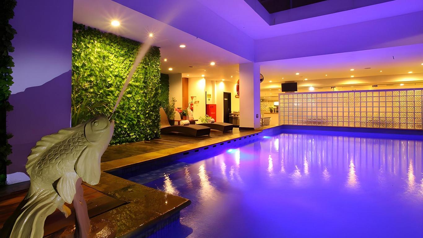 Maestro Hotel Pontianak