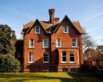 Yha Canterbury - Canterbury - Edificio