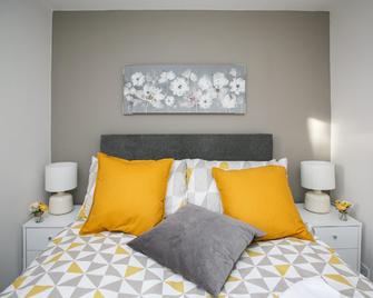 The Wee Snug - Portrush - Bedroom