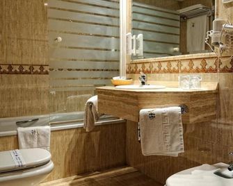 Alisi - Aranda de Duero - Baño