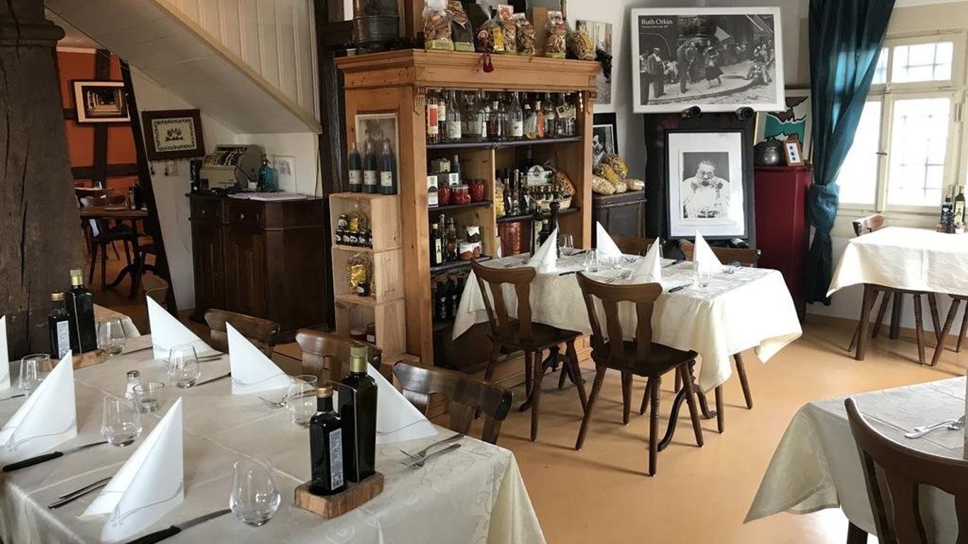 Hotel Restaurant Pizzeria Rotes Haus