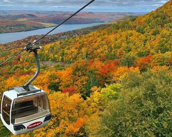 Auberge Le Lupin-Self Check-in - Mont-Tremblant