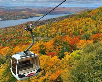 Auberge Le Lupin-Self Check-in - Mont-Tremblant