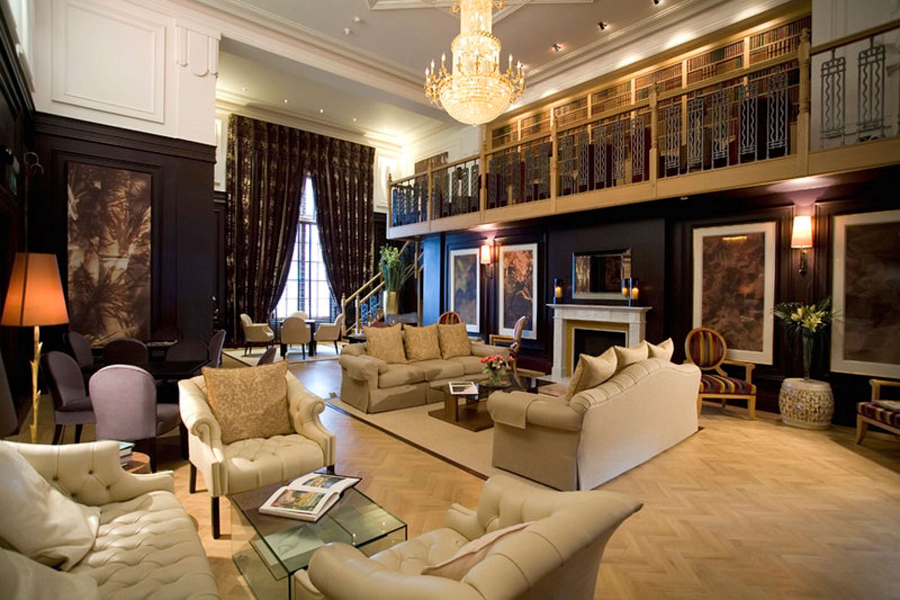 Cavendish Hotel - איסטבורן - טרקלין