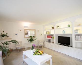 Villa Virginia Positano - Positano - Sala de estar